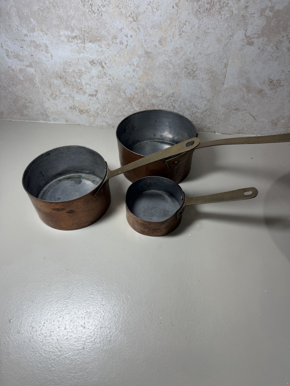 Vintage Copper Cookware Pot Pan Mixing Bowl Measuring Cup Ladle Skimmer Kitchen