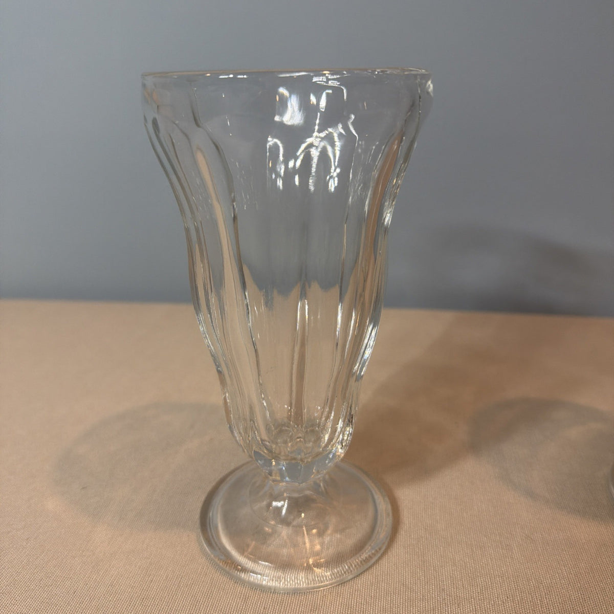 Vintage Milkshake Sundae Glasses Set of 4 Footed Ice Cream Soda Fountain Parfait