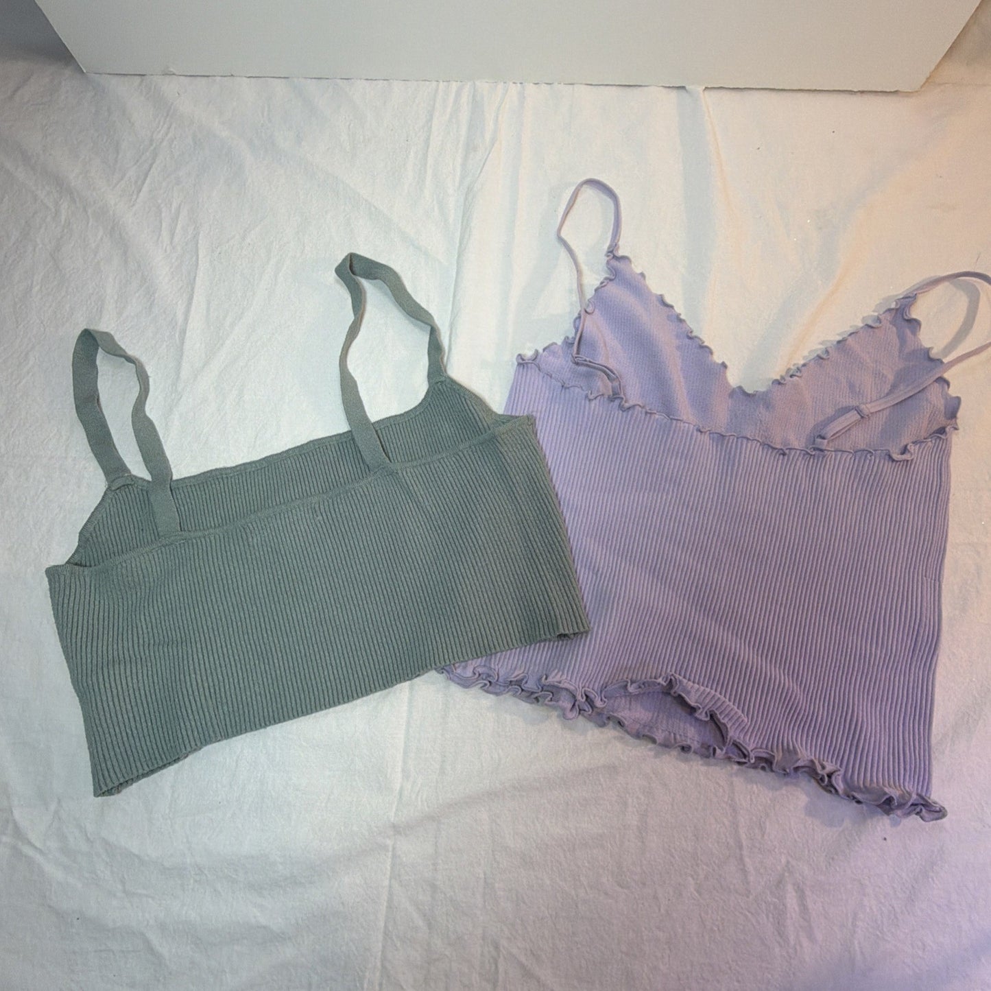 Teen Girls Tank Top Lot Size L Kendall and Kylie and PacSun 2 Pieces