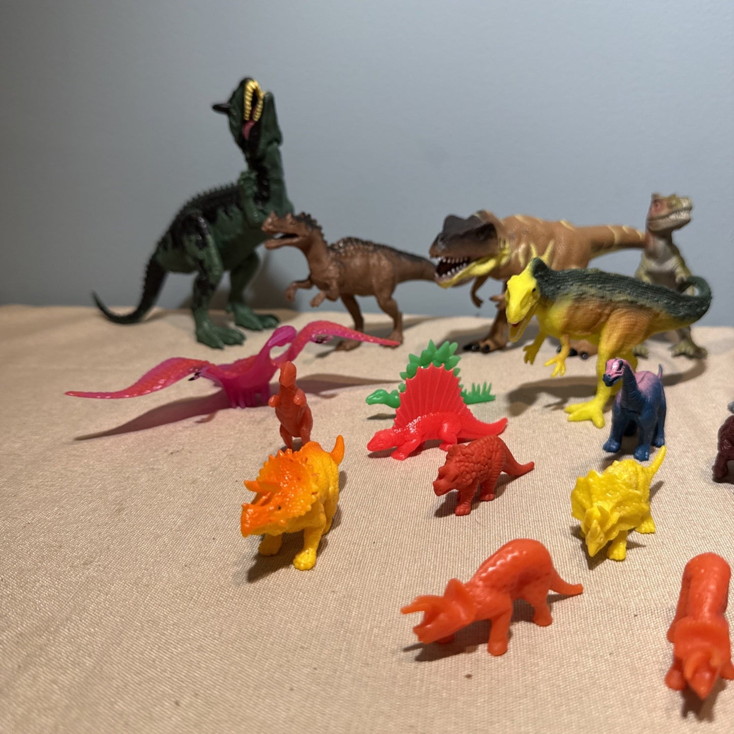 Toy Dinosaur Figure Lot 39 Vintage Modern Mixed Sizes Plastic Animals