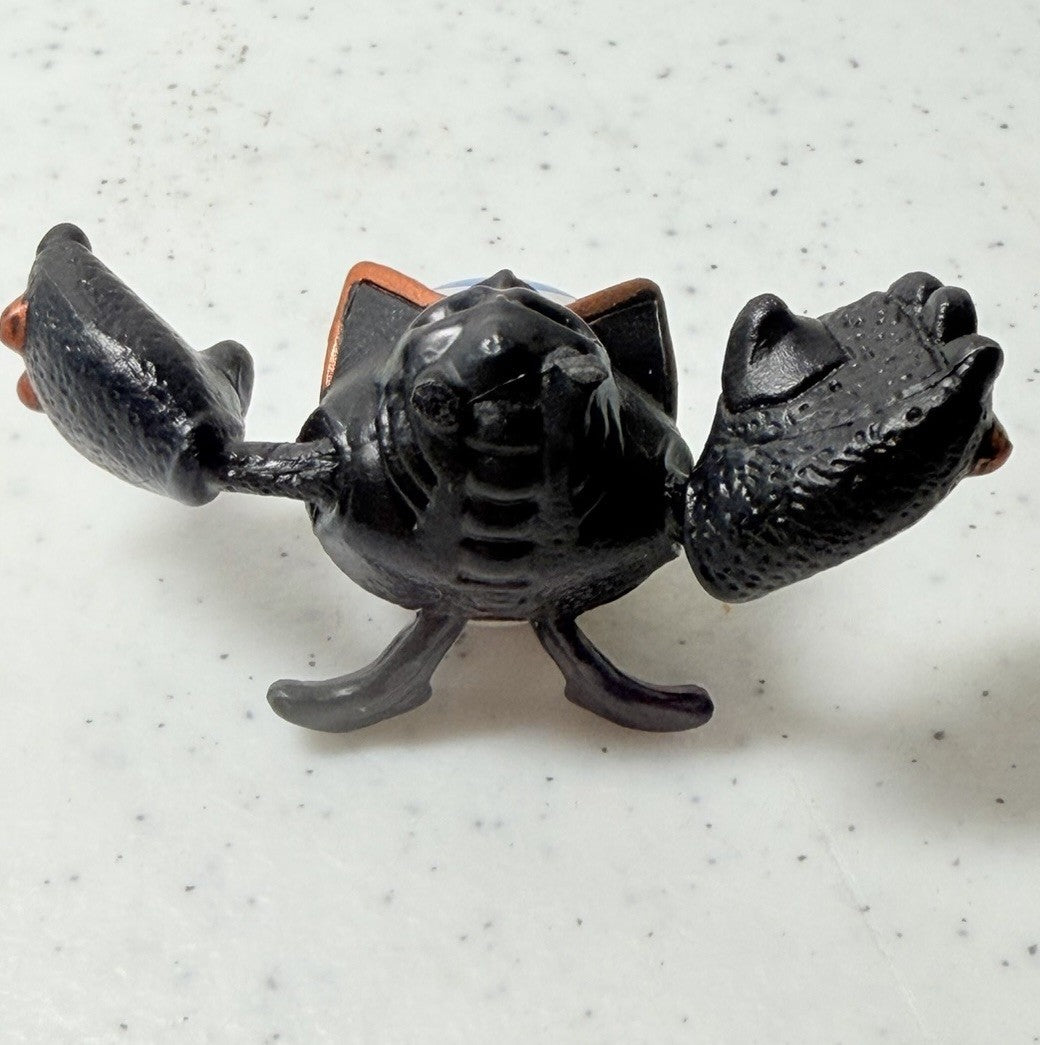 ZURU Smashers Series 2 Gross Odd Bodies Eye Sore Mini Figure Black Blue toy
