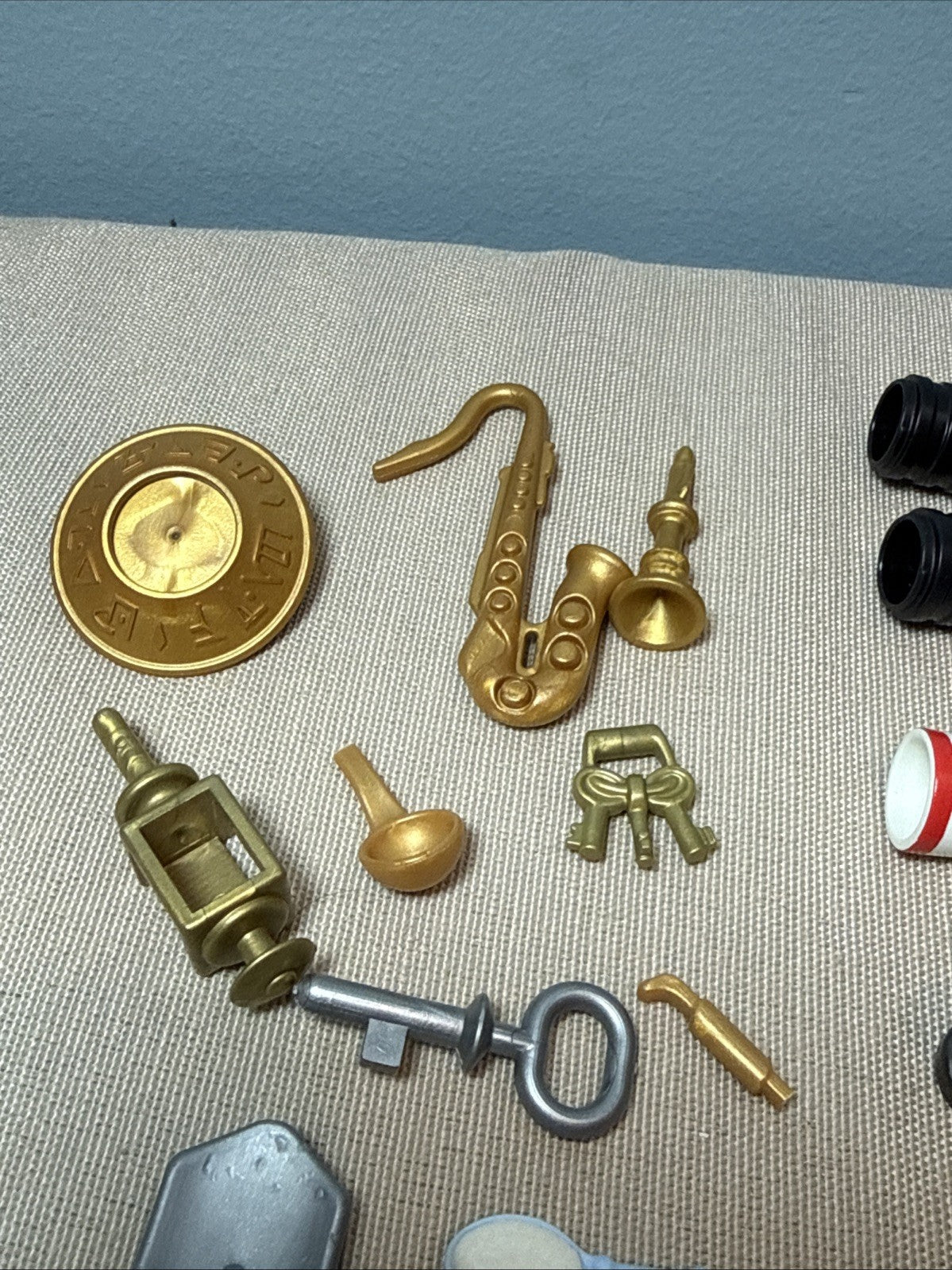 Vintage Playmobil Accessories Lot 100+ Pieces Weapons Tools Furniture Animal