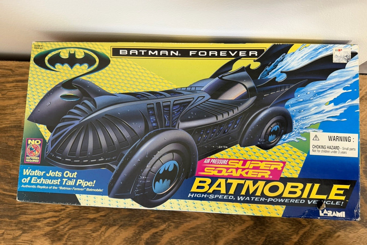 1995 Larami Batman Forever Batmobile Super Soaker Water Powered Vehicle NIB
