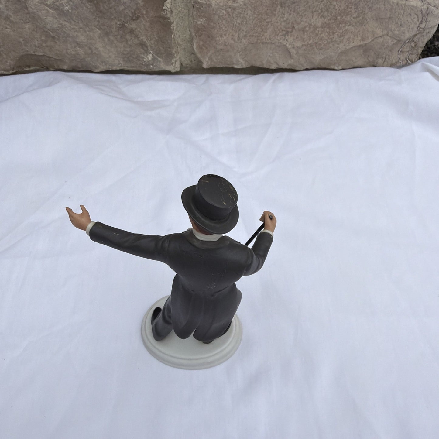 Avon Fred Astaire Figurine 1984 Images of Hollywood Porcelain 7"x3"