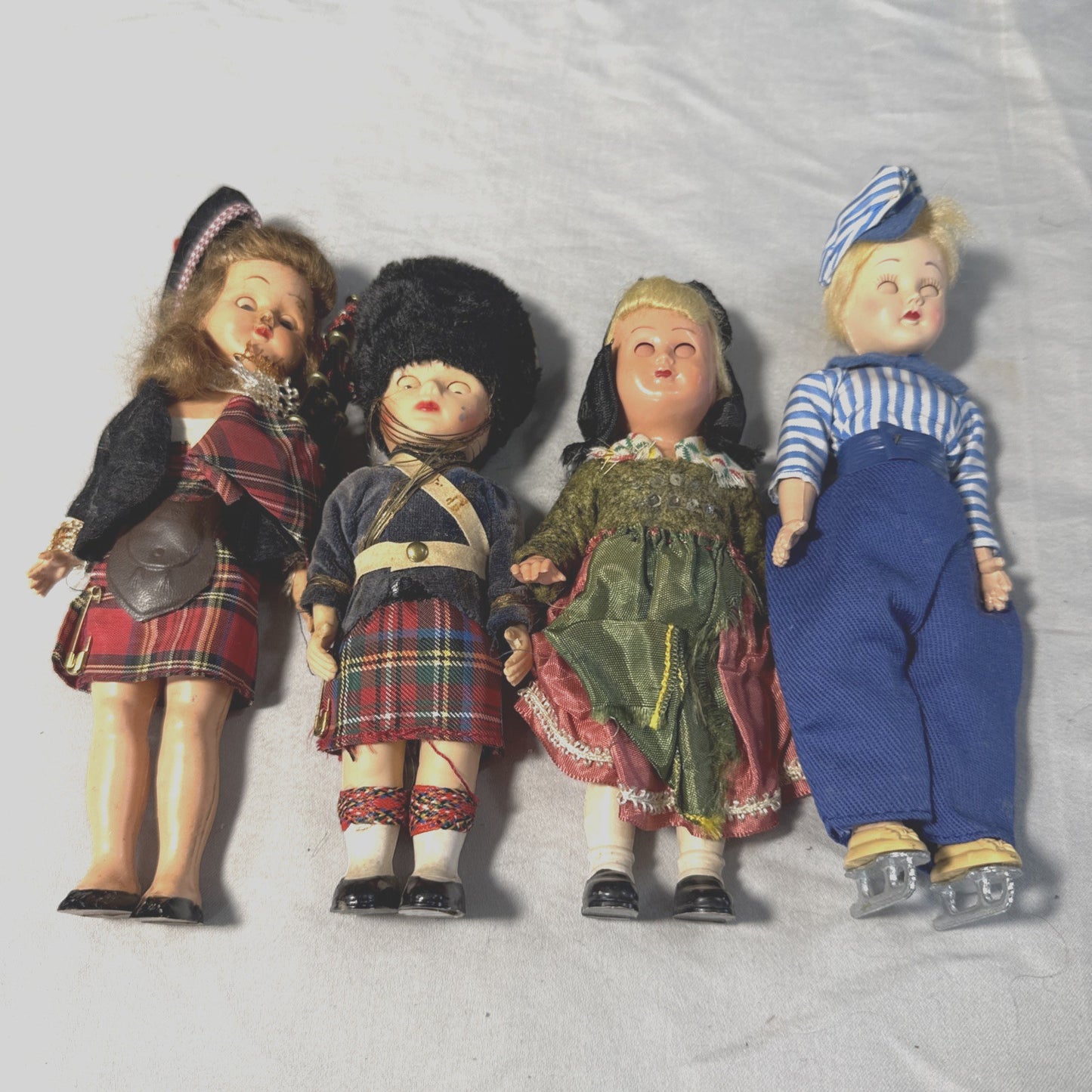 Lot of 4 Vintage Scottish Dolls Bagpipe Sleepy Eye 6" 7" Lot of 4 England