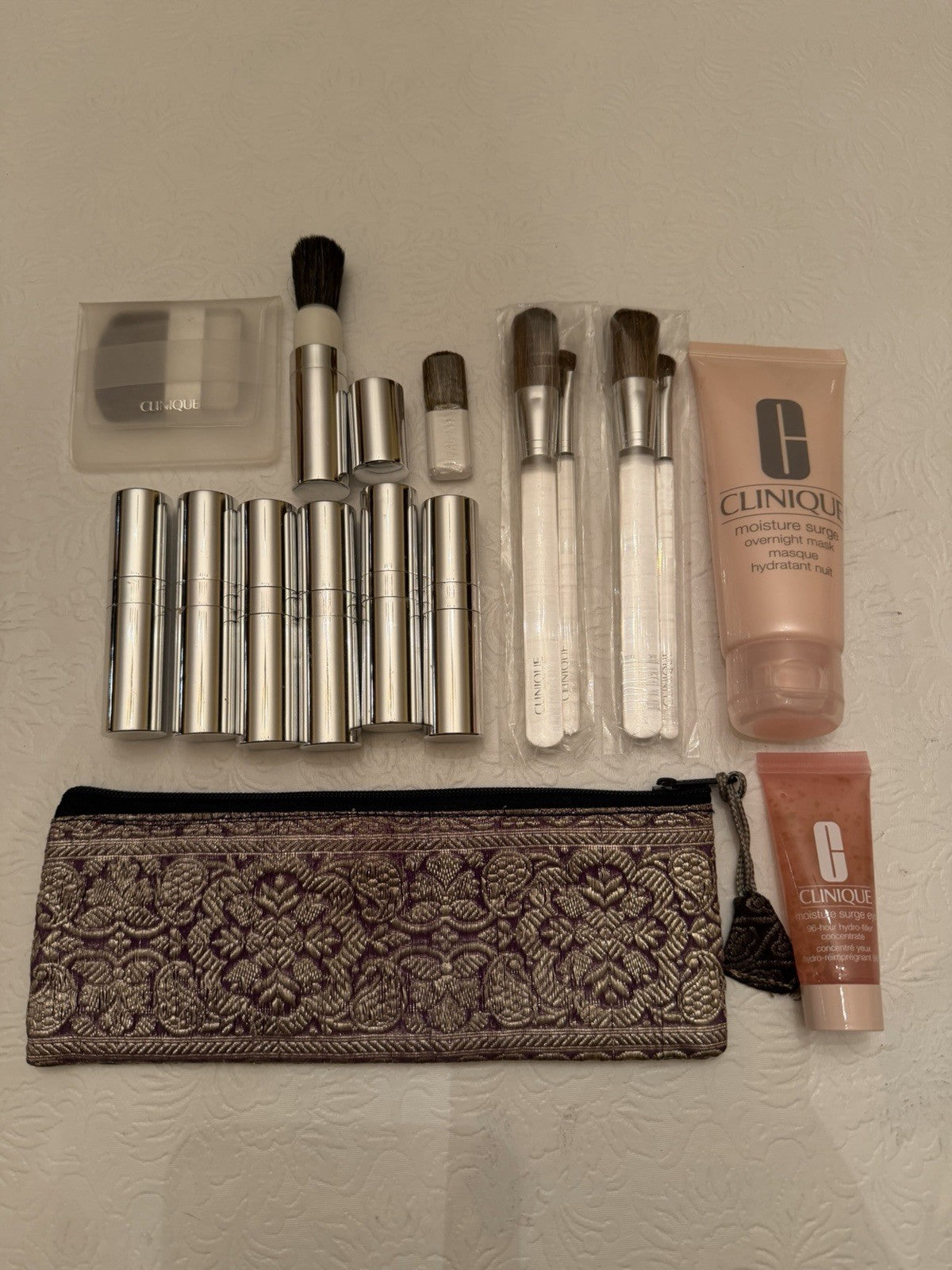 Clinique Moisture Surge Makeup Brush Set Cosmetic Bag Skincare Beauty Bundle