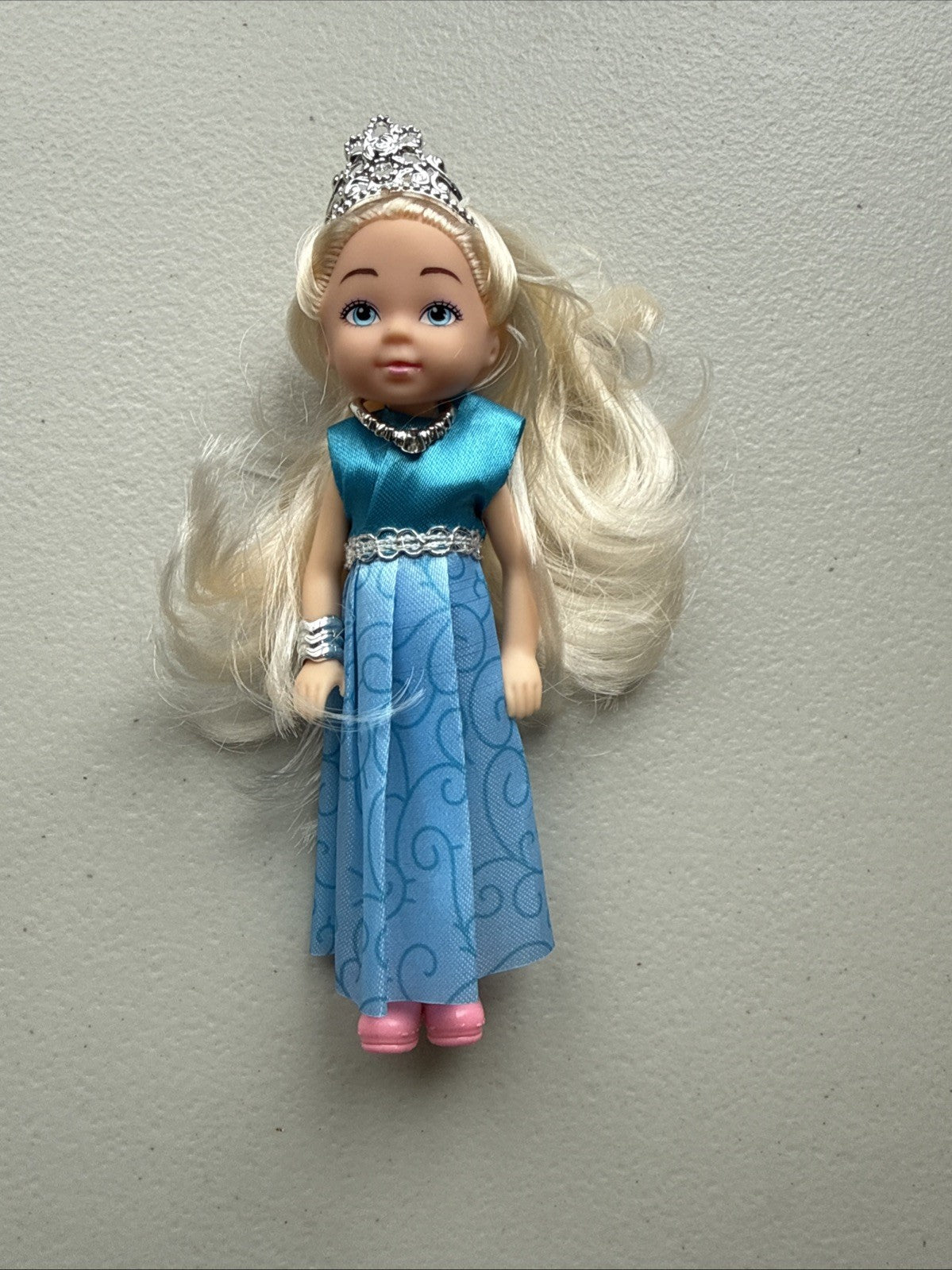 New City Doll Collection Belle of the Ball Lot of 6 Dolls 5.5 Inch