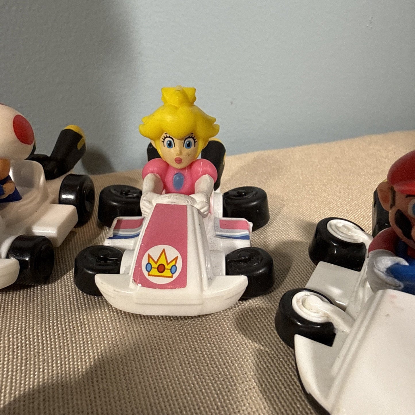 Nintendo Mario Kart Figures Lot of 9 Peach Mario Luigi Toad Donkey Kong Shell