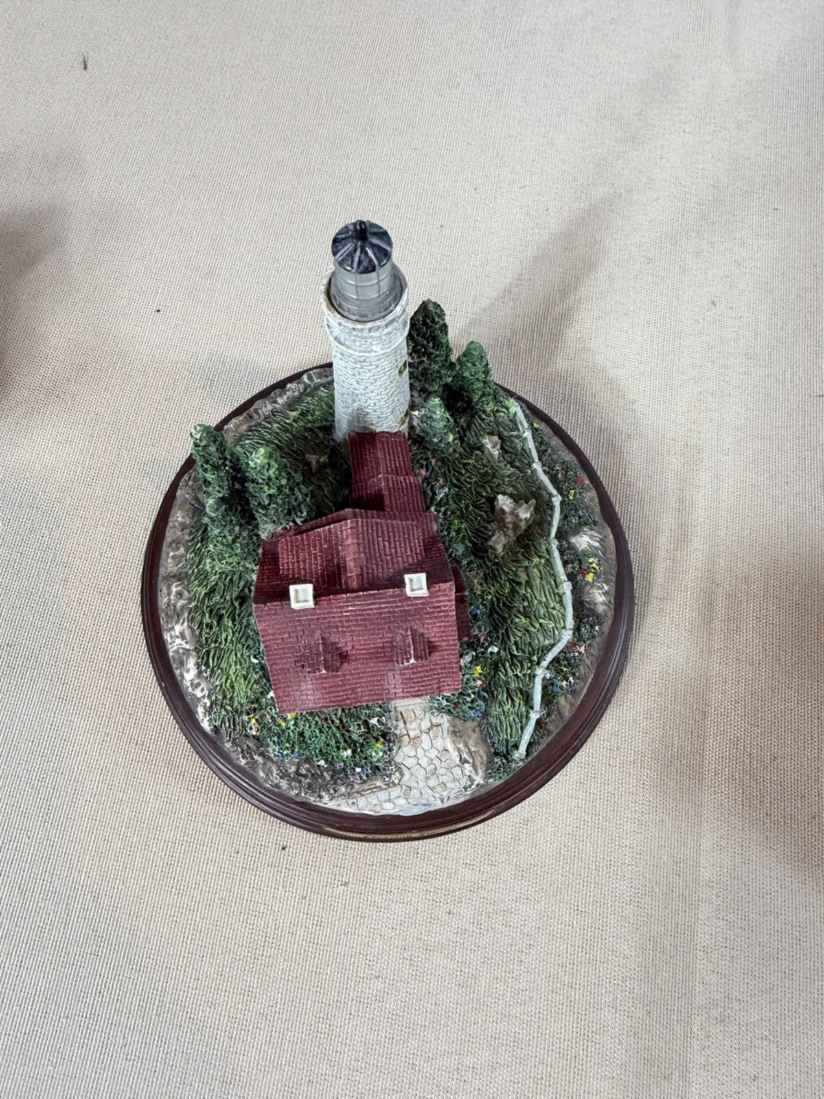 Thomas Kinkade Lighthouse Sculptures Clearing Storms Beacon of Hope Lot of 2