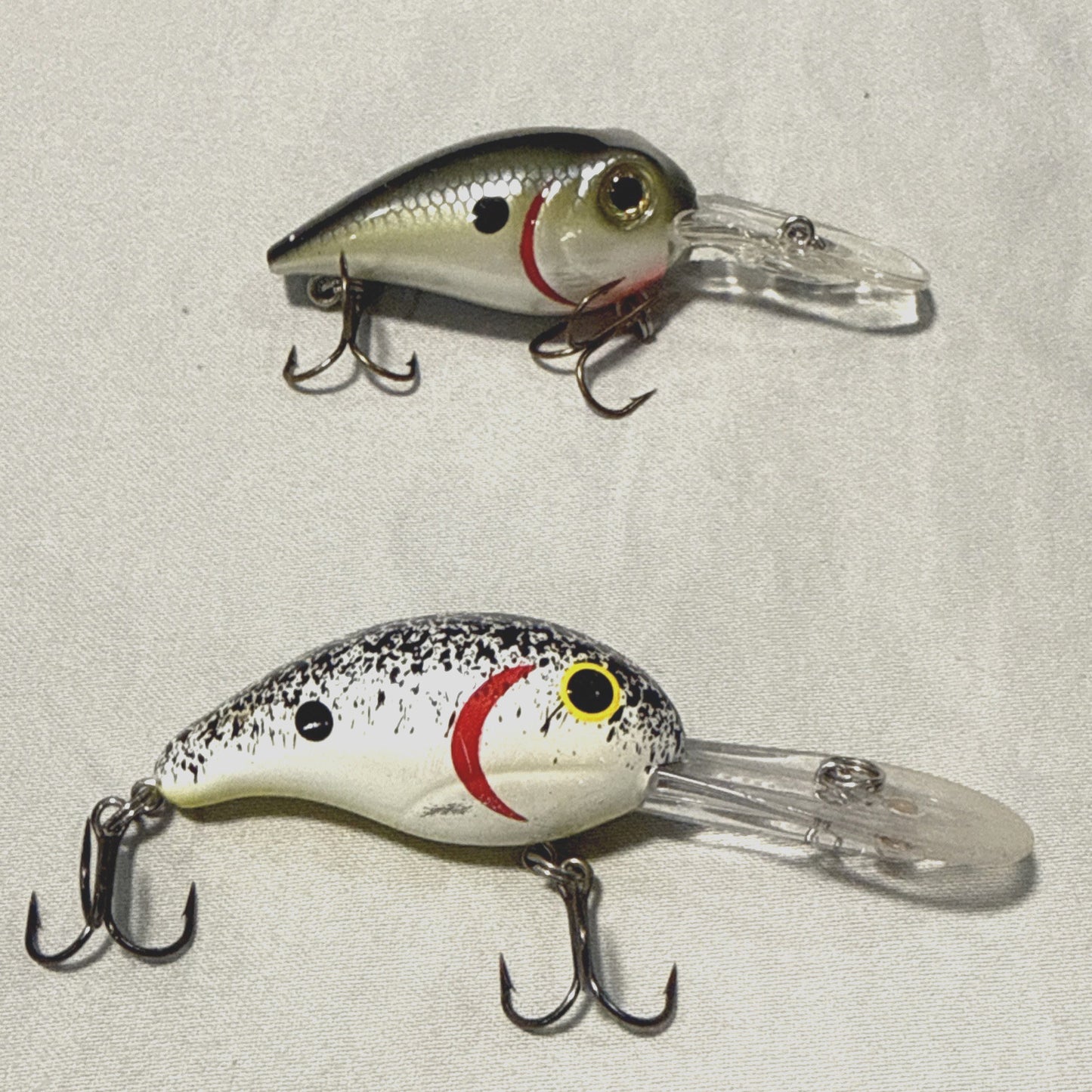 Lot of 2 Vintage Crankbait Fishing Lures Silver Shad Crawdad Bass