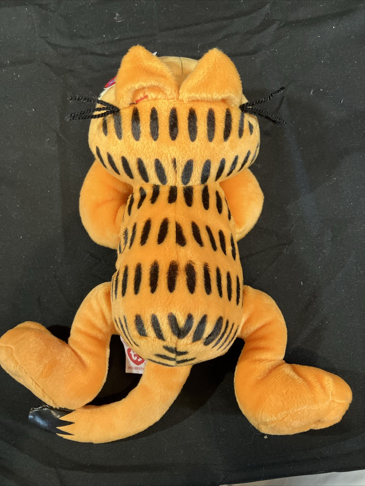 Ty Beanie Buddies Garfield Plush 12 Inch Lying Down Tabby Cat