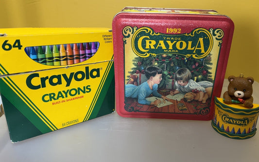 Vintage 1992 Crayola Holiday Tin 64 Crayons Box Set Bear Art Retired Dandelion