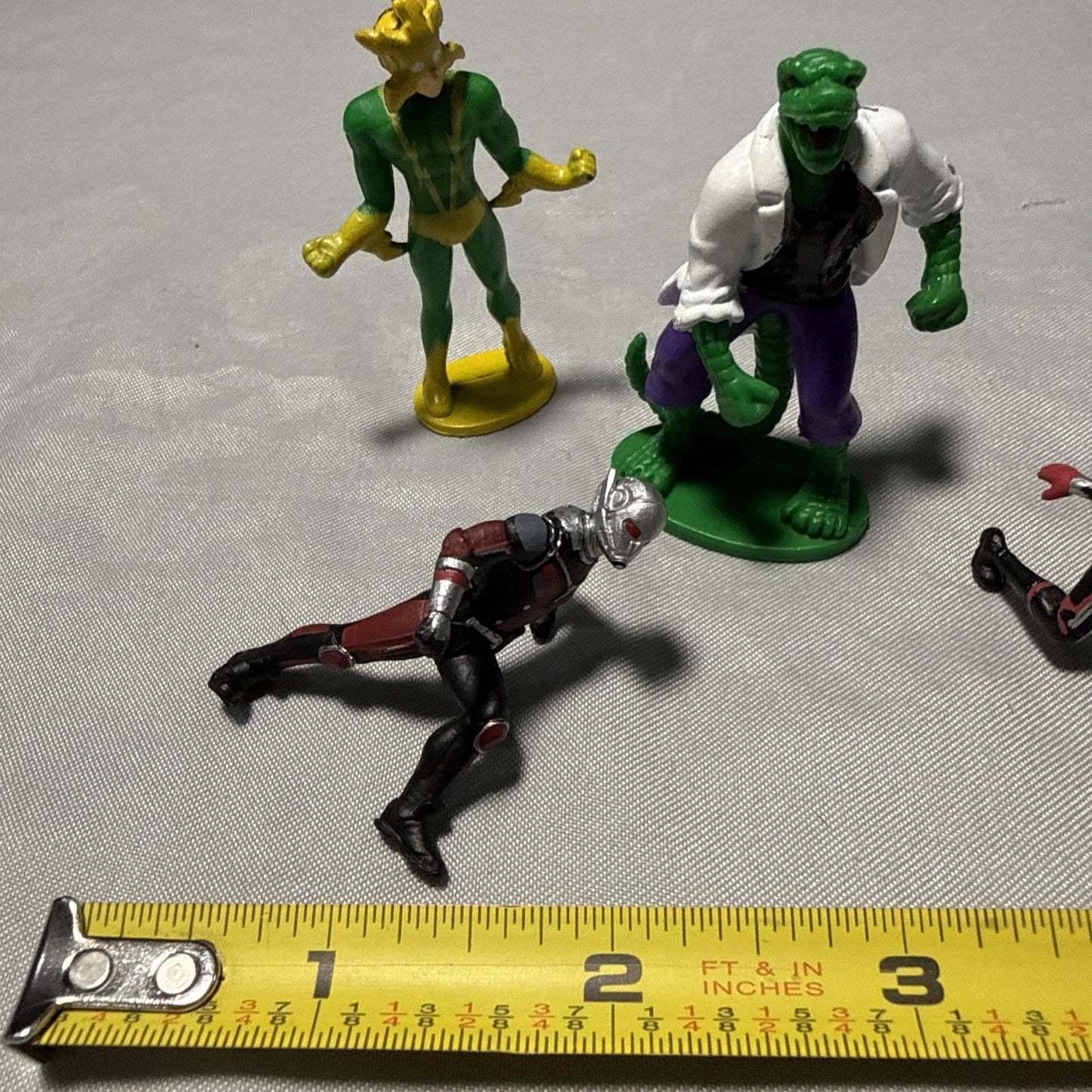 Marvel Nano Figures Lot Electro Lizard Ant Man Die Cast Mini Figures