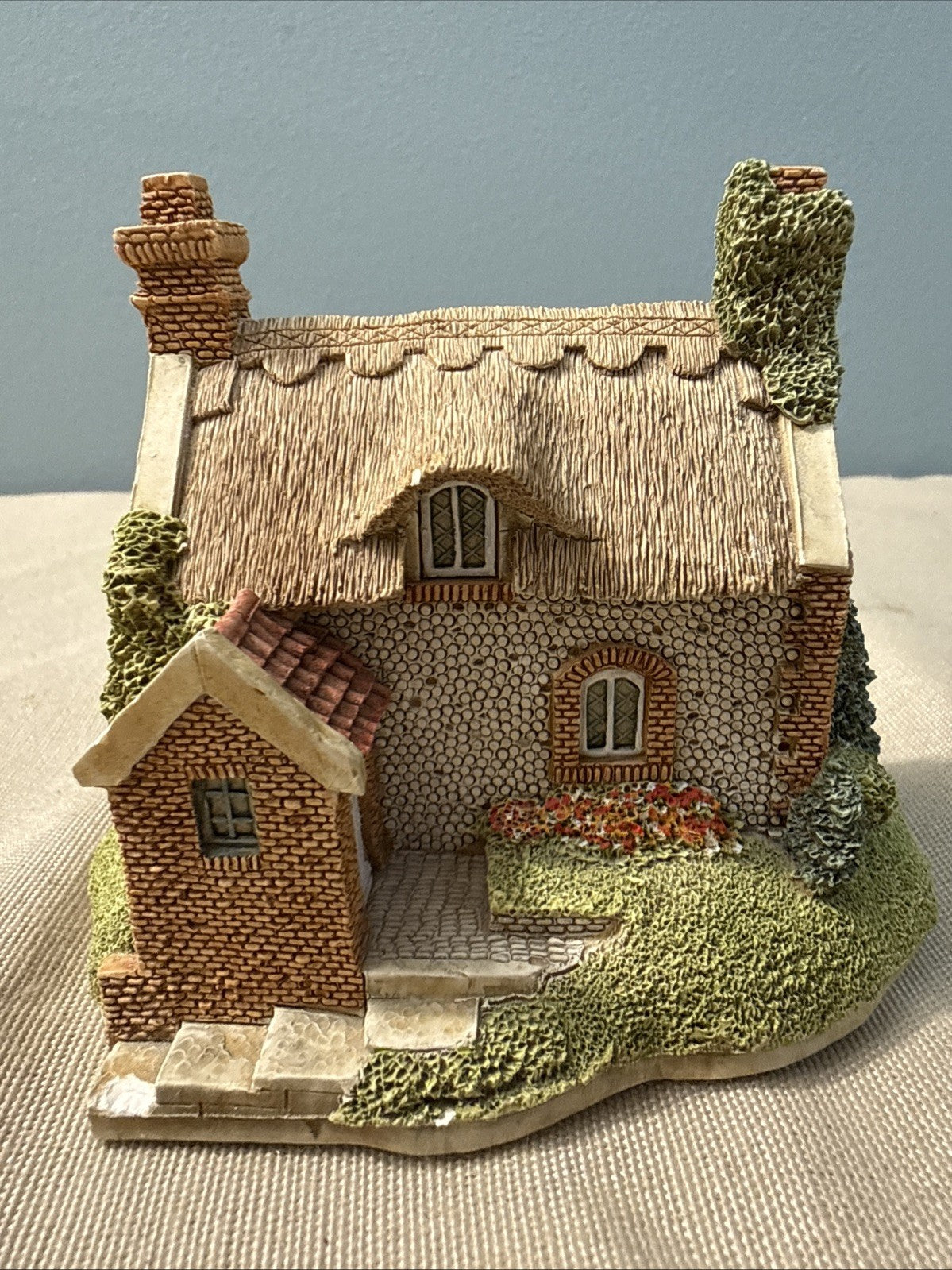 Lilliput Lane Mrs. Pinkerton's Post Office Cottage 1989 Artist Signed 1993