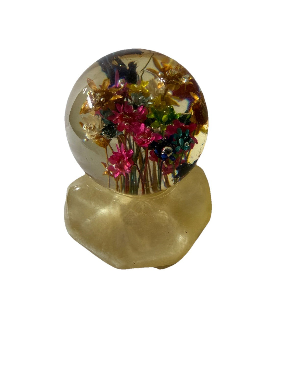Vintage Daisyglas Lucite Acrylic Paperweight Ball Dry Flowers 1950s 1960s 2.5"
