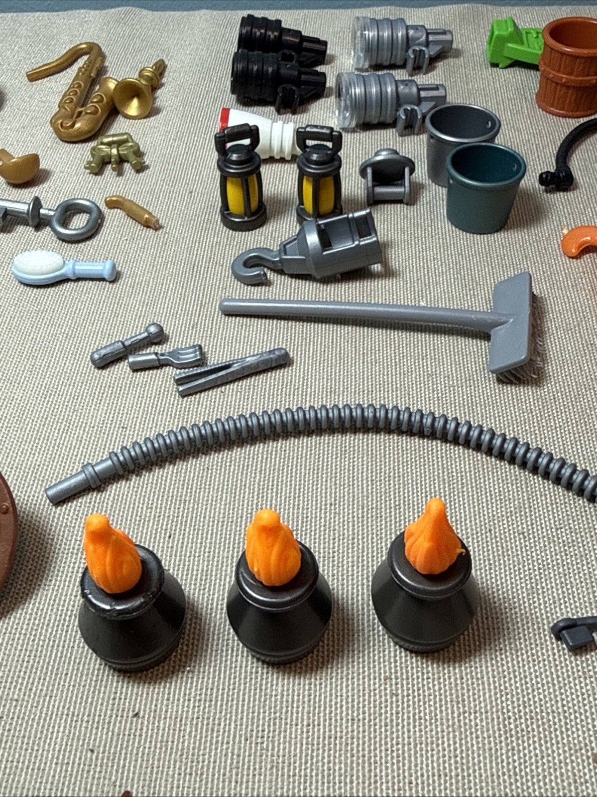 Vintage Playmobil Accessories Lot 100+ Pieces Weapons Tools Furniture Animal