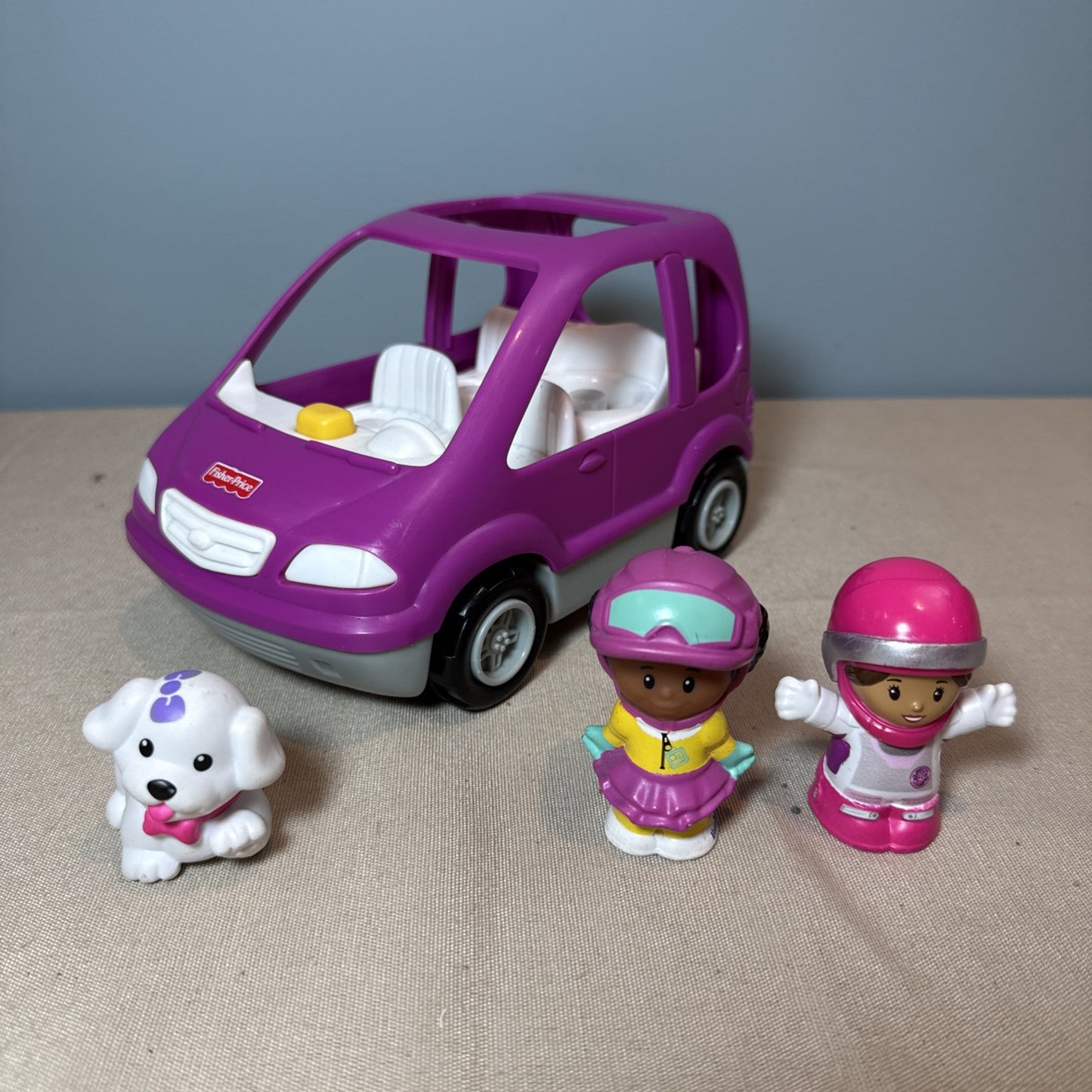Fisher Price Little People Purple Family Van SUV with Figures and Sounds