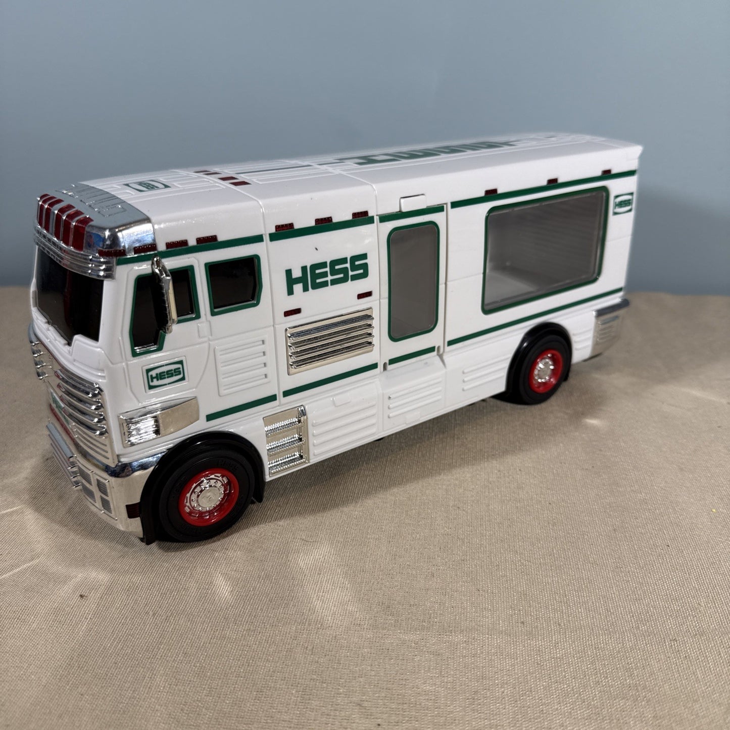 Hess 2018 RV Toy Truck Lights Work No ATV Motorcycle Or Box
