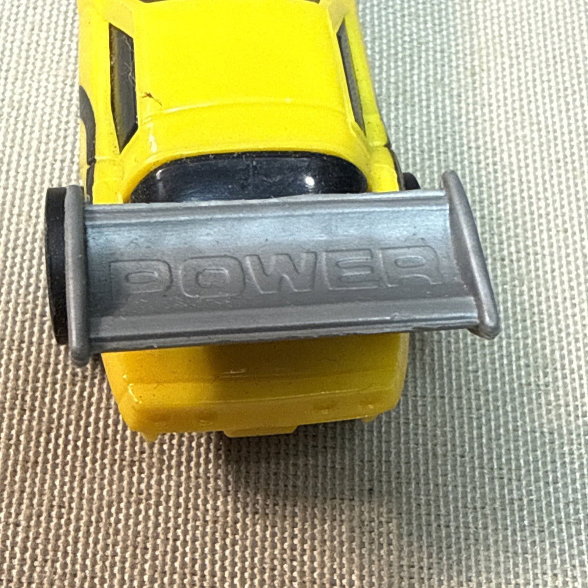 Vintage 1986 Hot Wheels Power Command Stingray & Chevy Stocker Cars Pair
