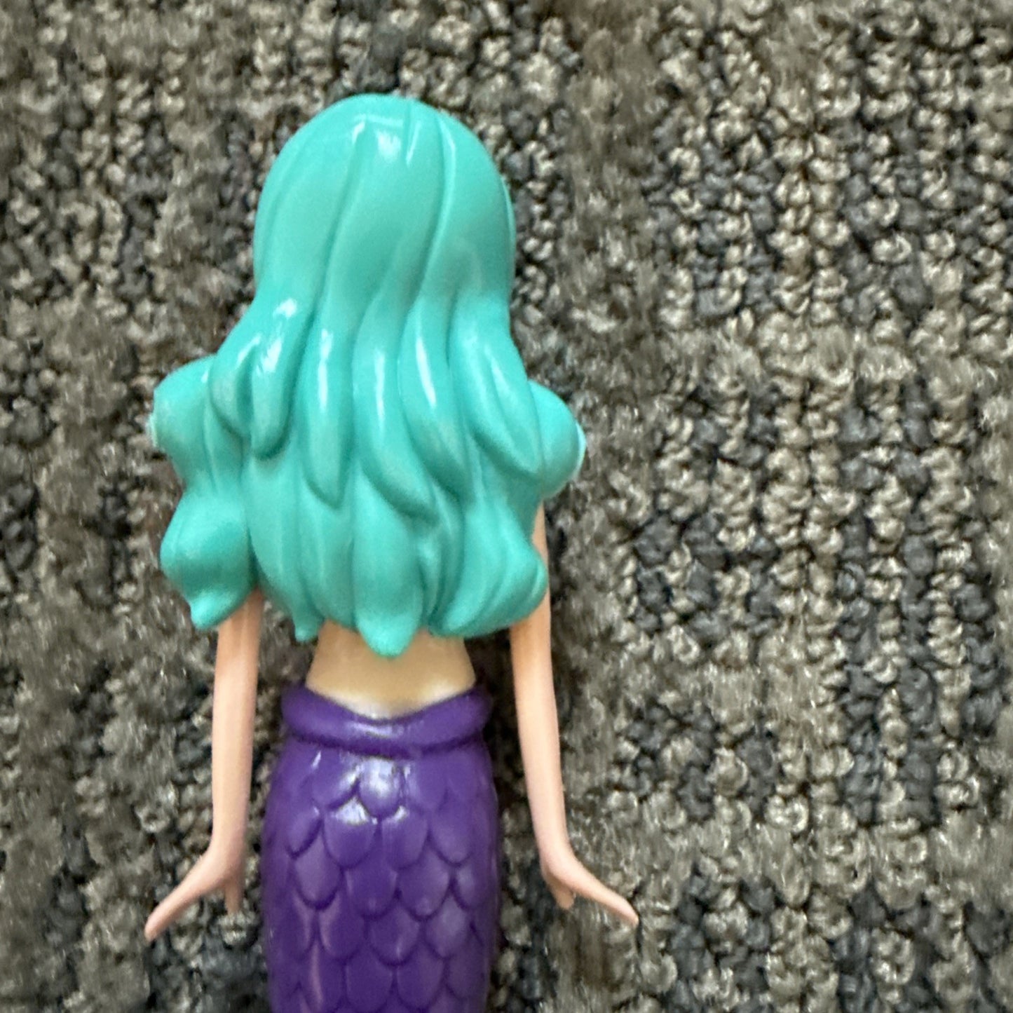 Banzai Mermaid Dolls Spring Summer Magical Figures Lot of 2 Teal Purple Pink