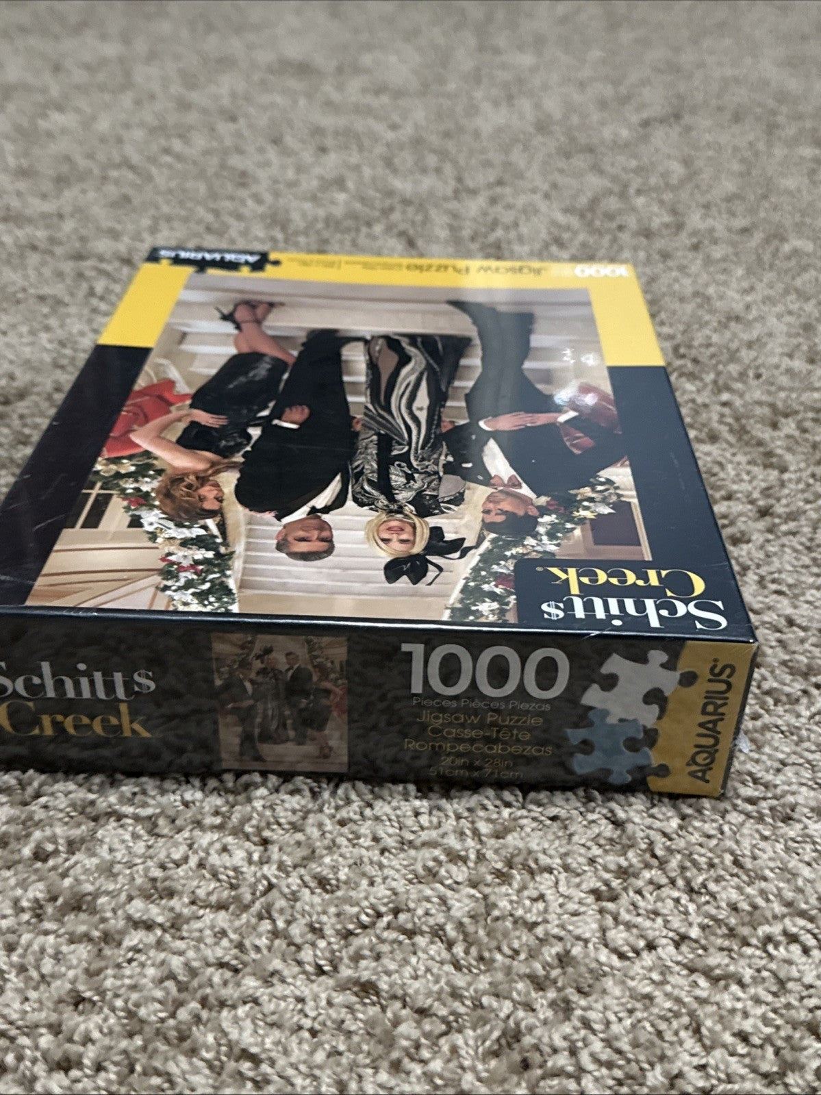 Schitts Creek Christmas Scene Puzzle 1000 Piece Aquarius 20x28 NEW Sealed