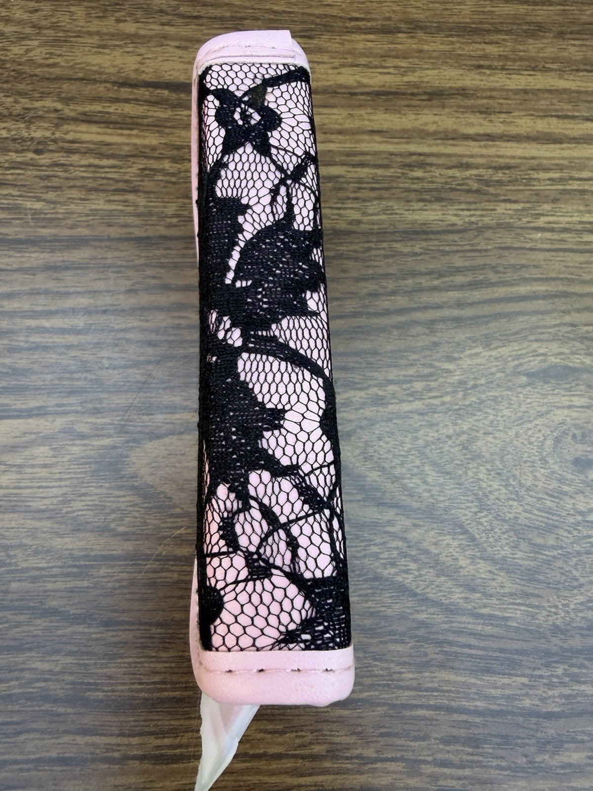 Avon Lace Brush Set Pink Black Cosmetic Makeup Brushes Case Vintage Beauty