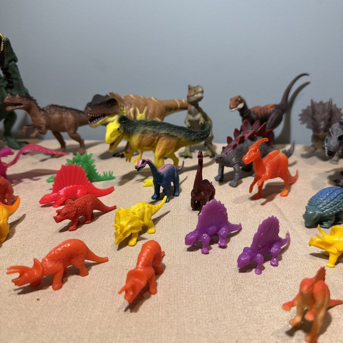 Toy Dinosaur Figure Lot 39 Vintage Modern Mixed Sizes Plastic Animals