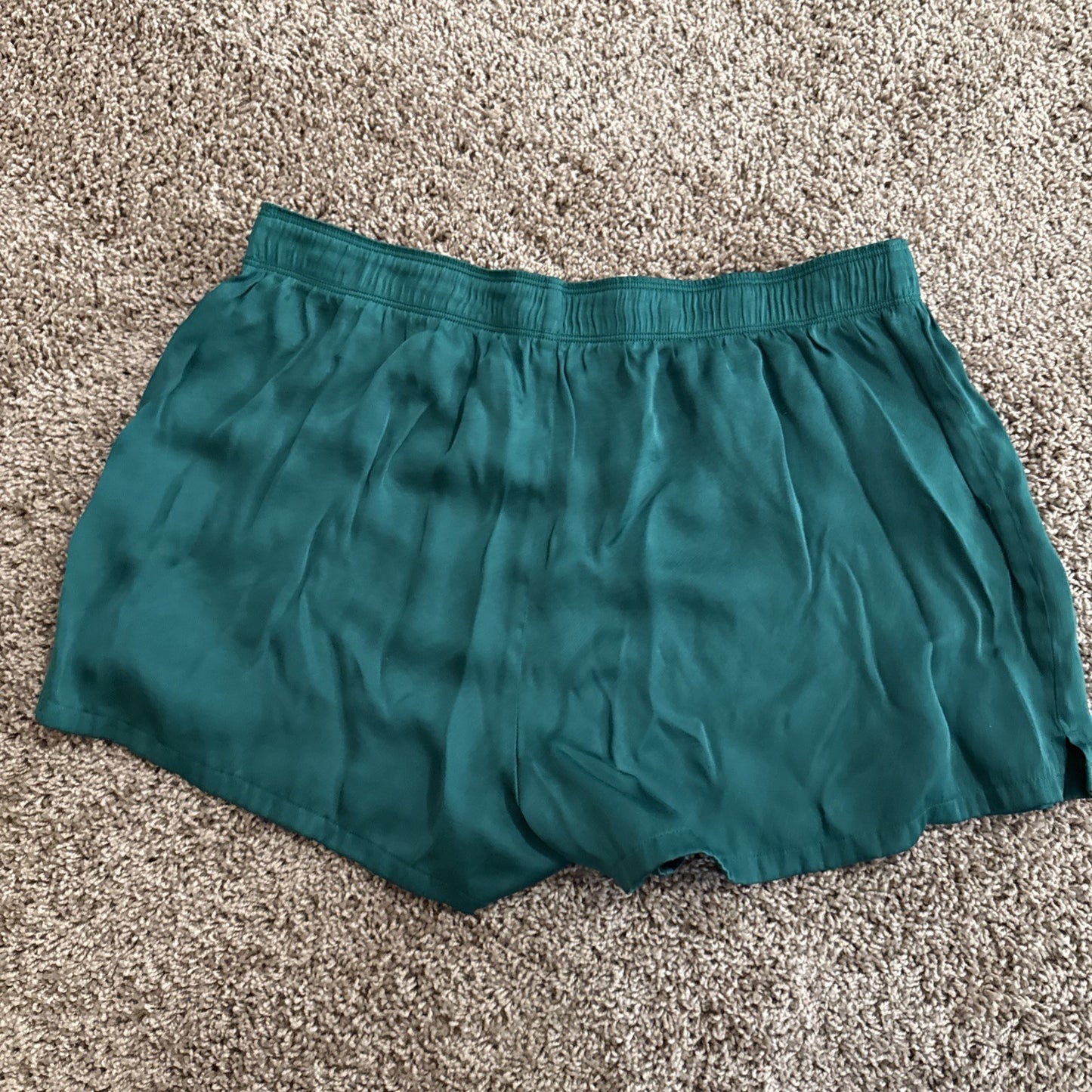 Victoria’s Secret PINK Green Satin Boxer Shorts Size Large Womens Sleepwear
