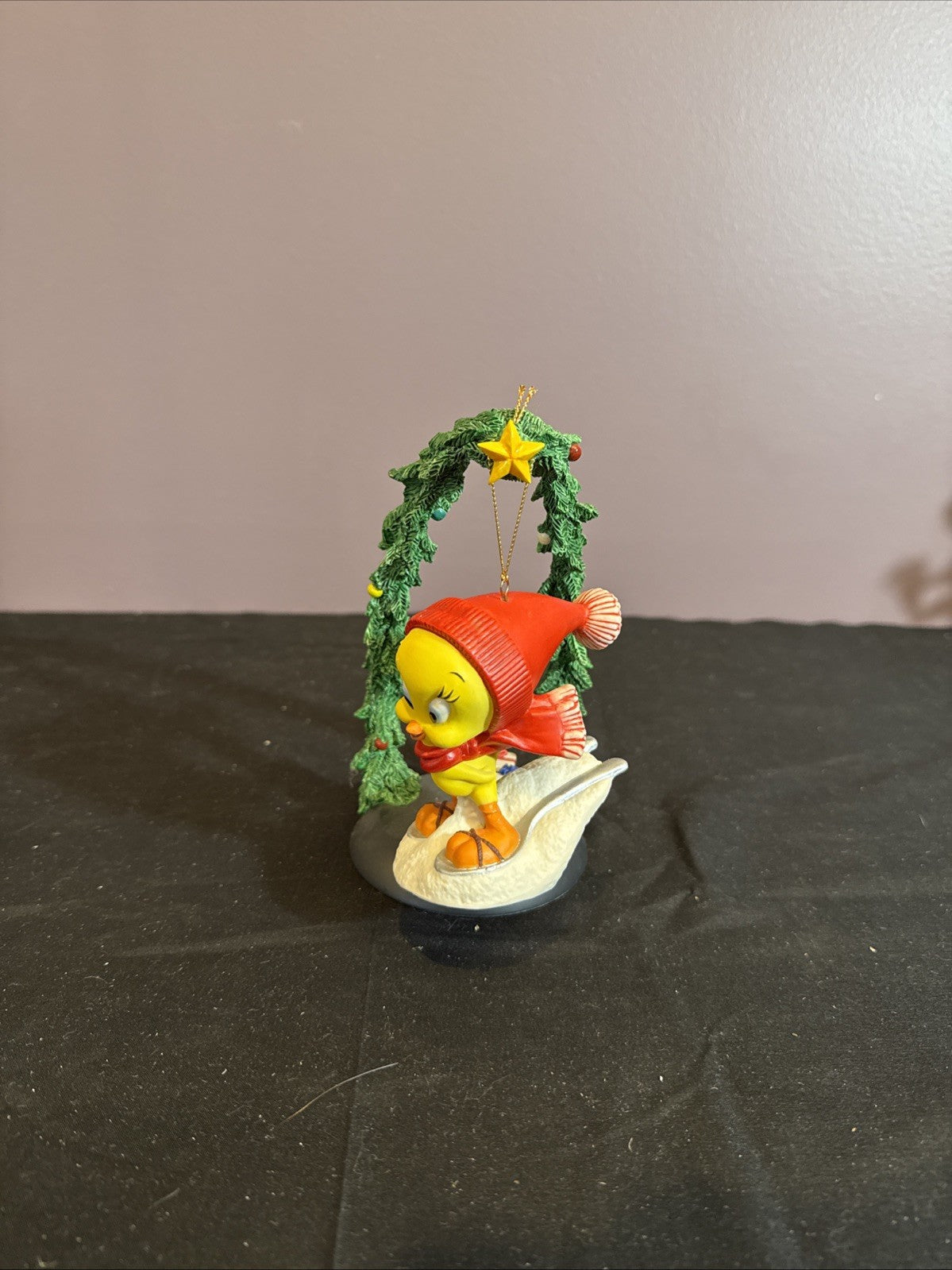 Goebel Tweety Snowbird Figurine 1998 Looney Tunes WB LT018 7"