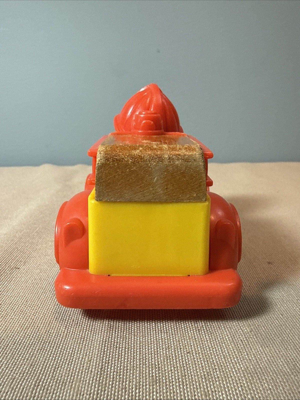 Vintage 1975 Mattel Power Putt Putt Fire Truck 9229 Hardwood Preschool Toy NOS