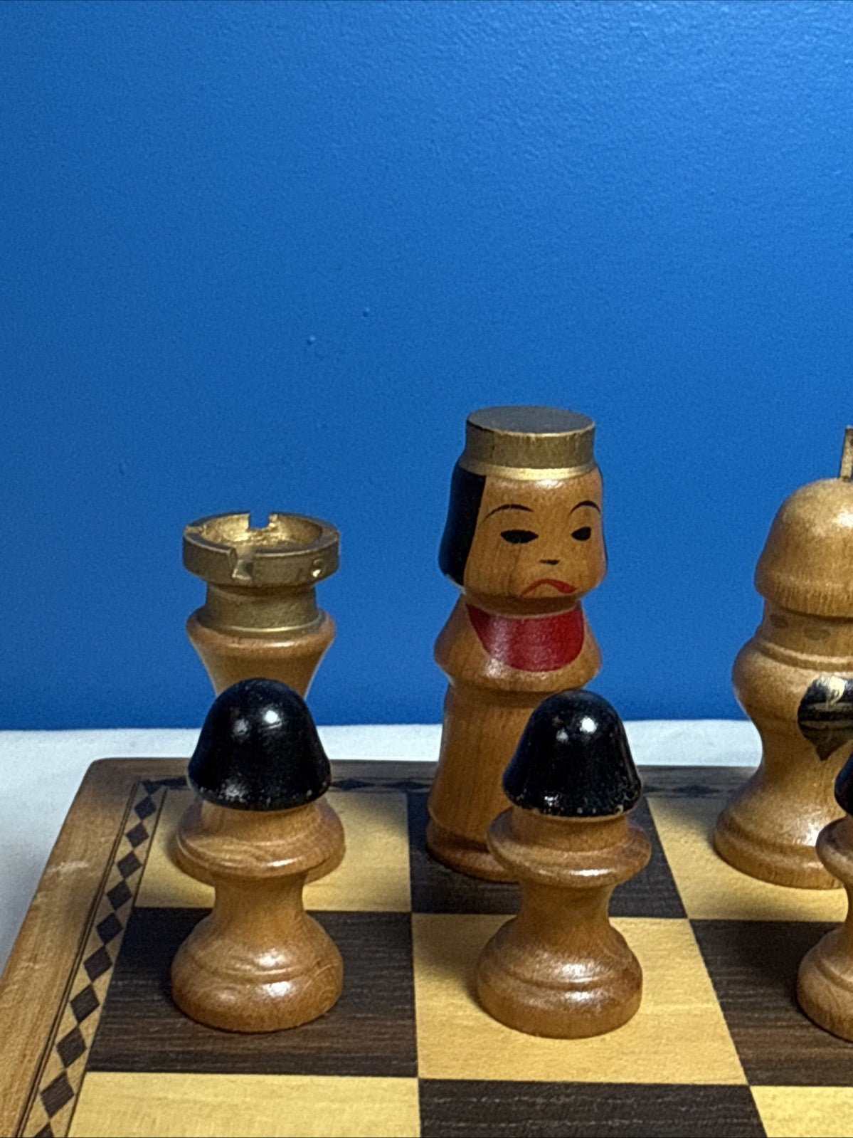 Vintage Japanese Kokeshi Wood Chess Set Hand Painted Pieces Folding Board Boxes