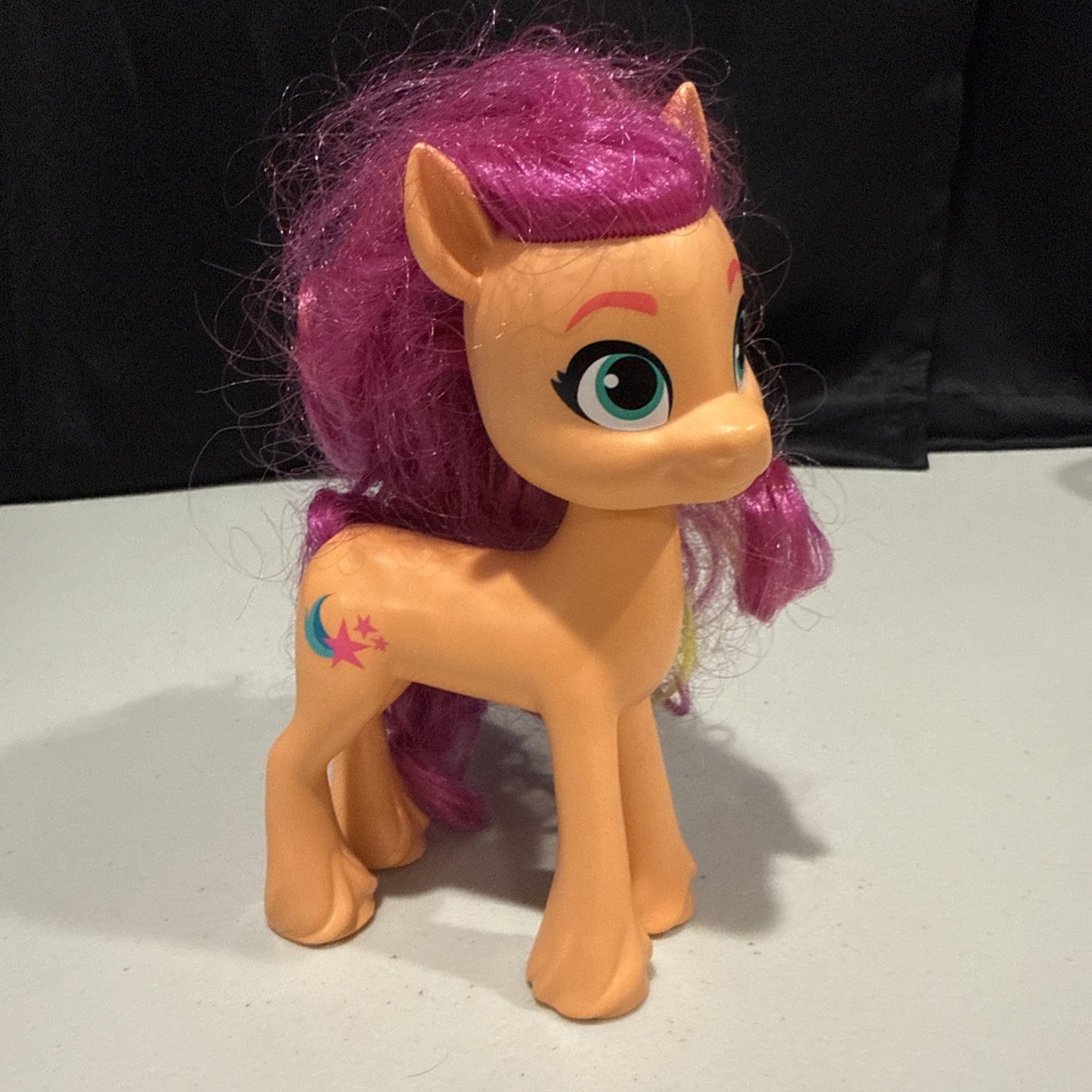 My Little Pony A New Generation Sunny Starscout Figure, Shining Adventures Pony