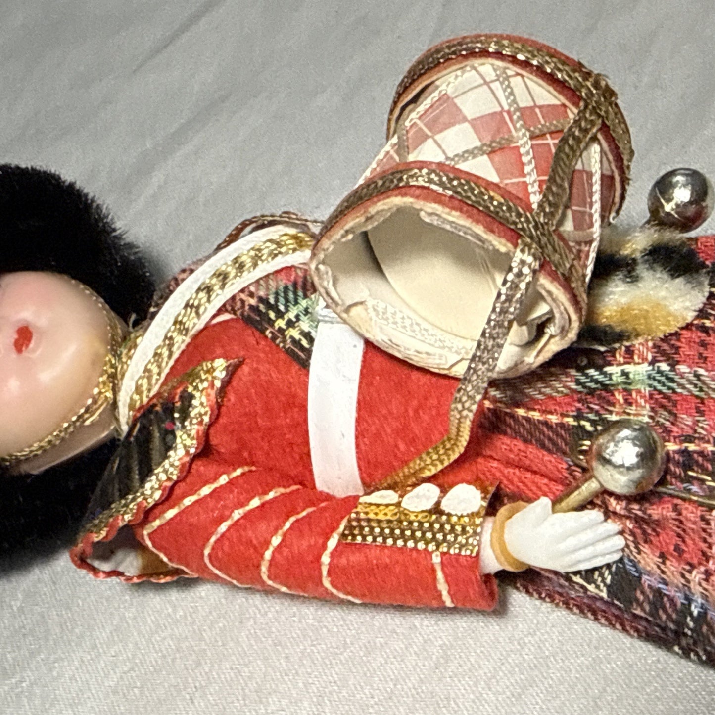 Vintage Toy Soldier Dolls Sleepy Eyes Kilt Hard Plastic Set of 2
