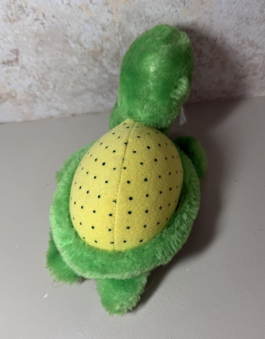 Vintage 1981 Kenner Strawberry Shortcake Tea Time Turtle Plush Apple Dumplin