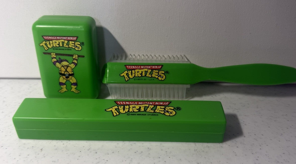 Vintage 1989 TMNT Grooming Set Soap Box Toothbrush Case Hairbrush Mirage Lot