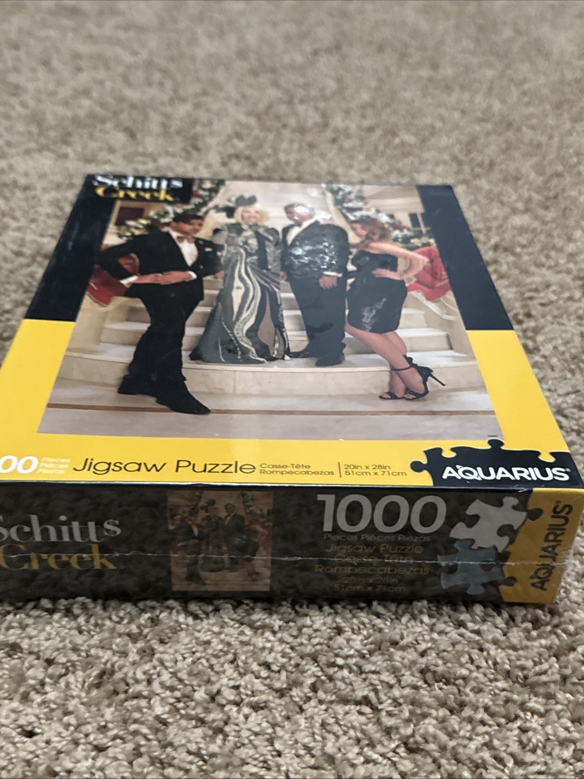 Schitts Creek Christmas Scene Puzzle 1000 Piece Aquarius 20x28 NEW Sealed