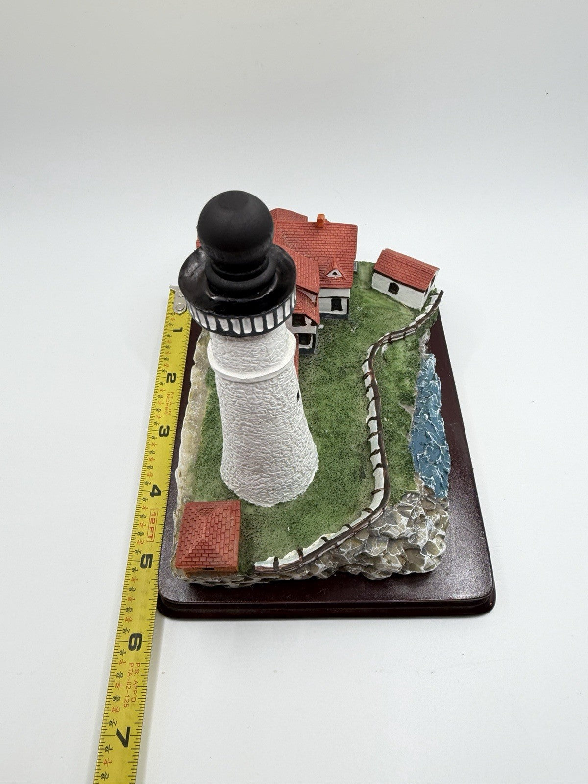 Oneida Studios Portland Head Light Maine Lighthouse Figurine Resin 6 Inch 1998