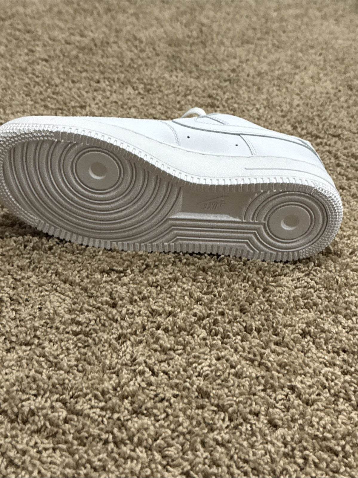 Nike Air Force 1 Low White Size Women's Sneakers DD8959 100 - Size 10.5