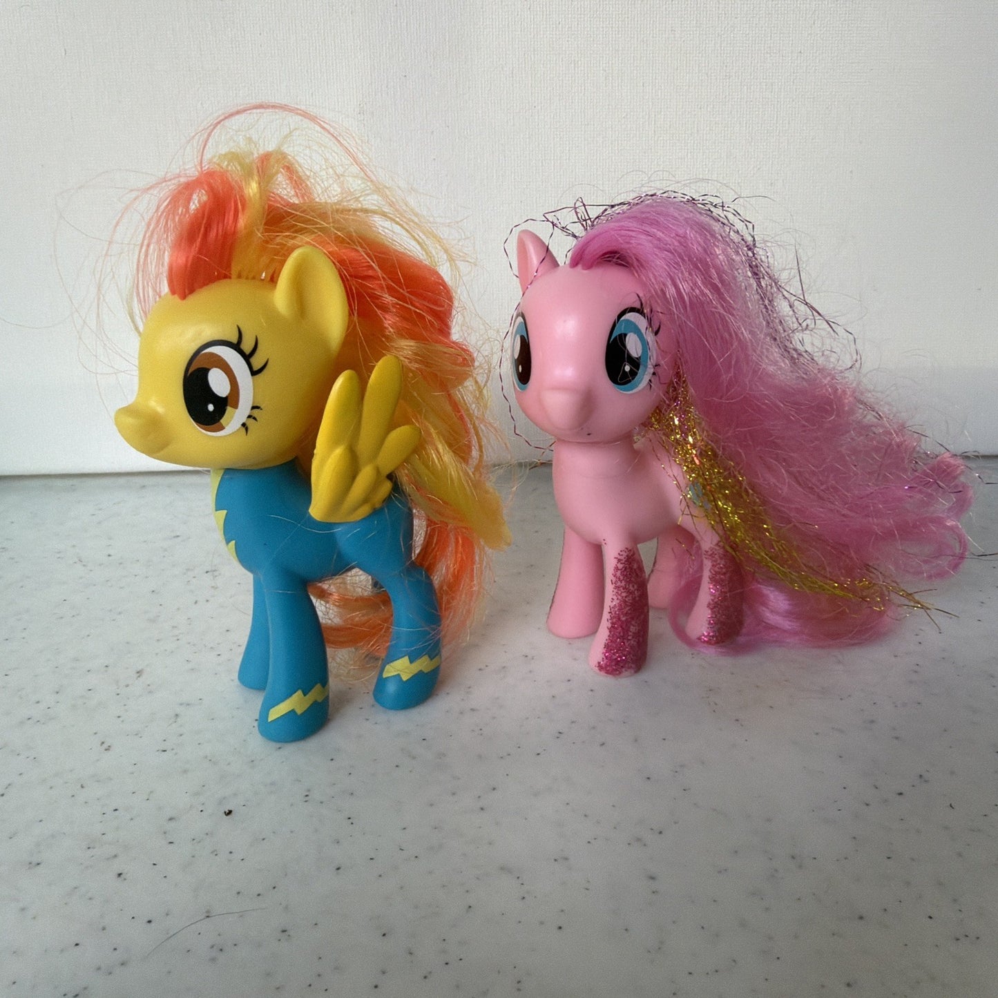My Little Pony G4 G5 Mixed Pony Lot Izzy Moonbow Applejack Pinkie Pie Brushable