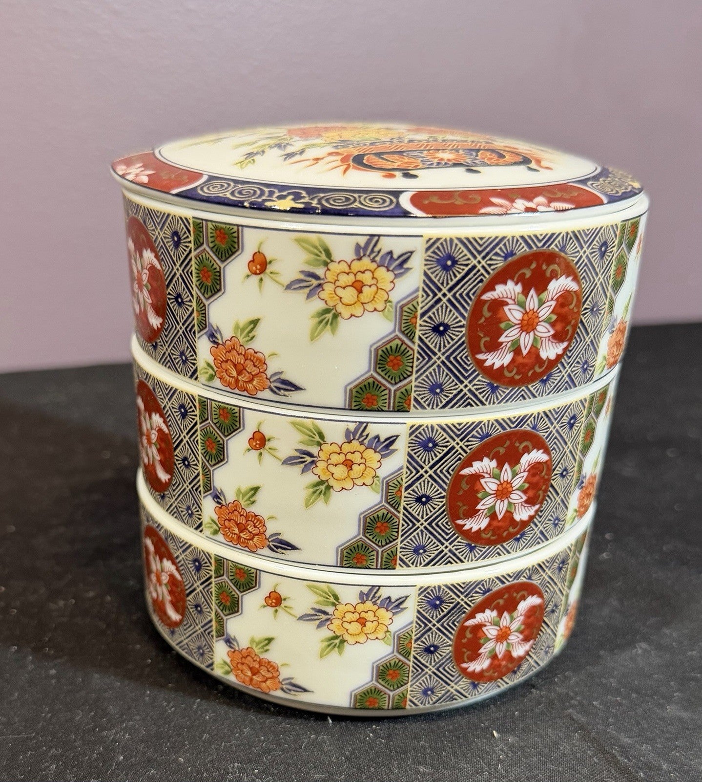 Vintage Toyo Ko Imari Japanese Porcelain 3 Tier Stacking Bowls & Lid