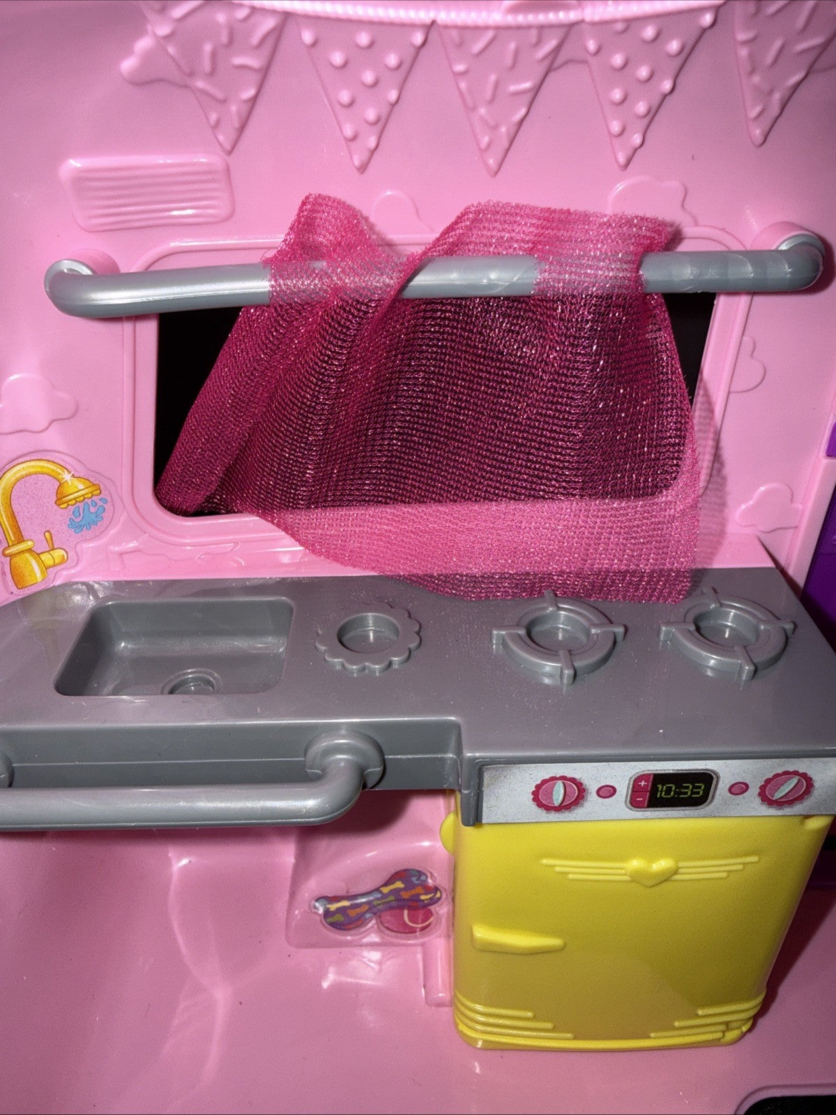 Barbie Chelsea Camper Playset Pink Trailer Teal Car Mattel 2018 - No Accessories