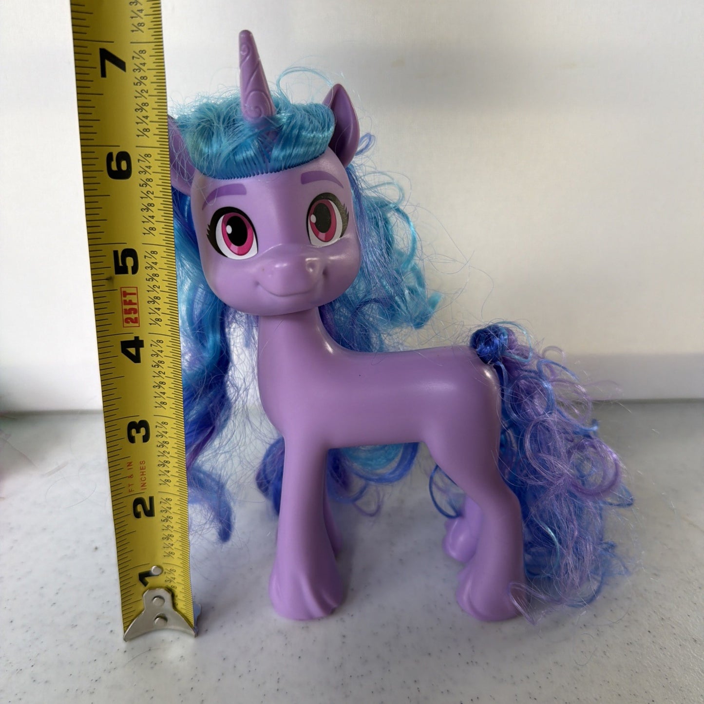 My Little Pony G4 G5 Mixed Pony Lot Izzy Moonbow Applejack Pinkie Pie Brushable