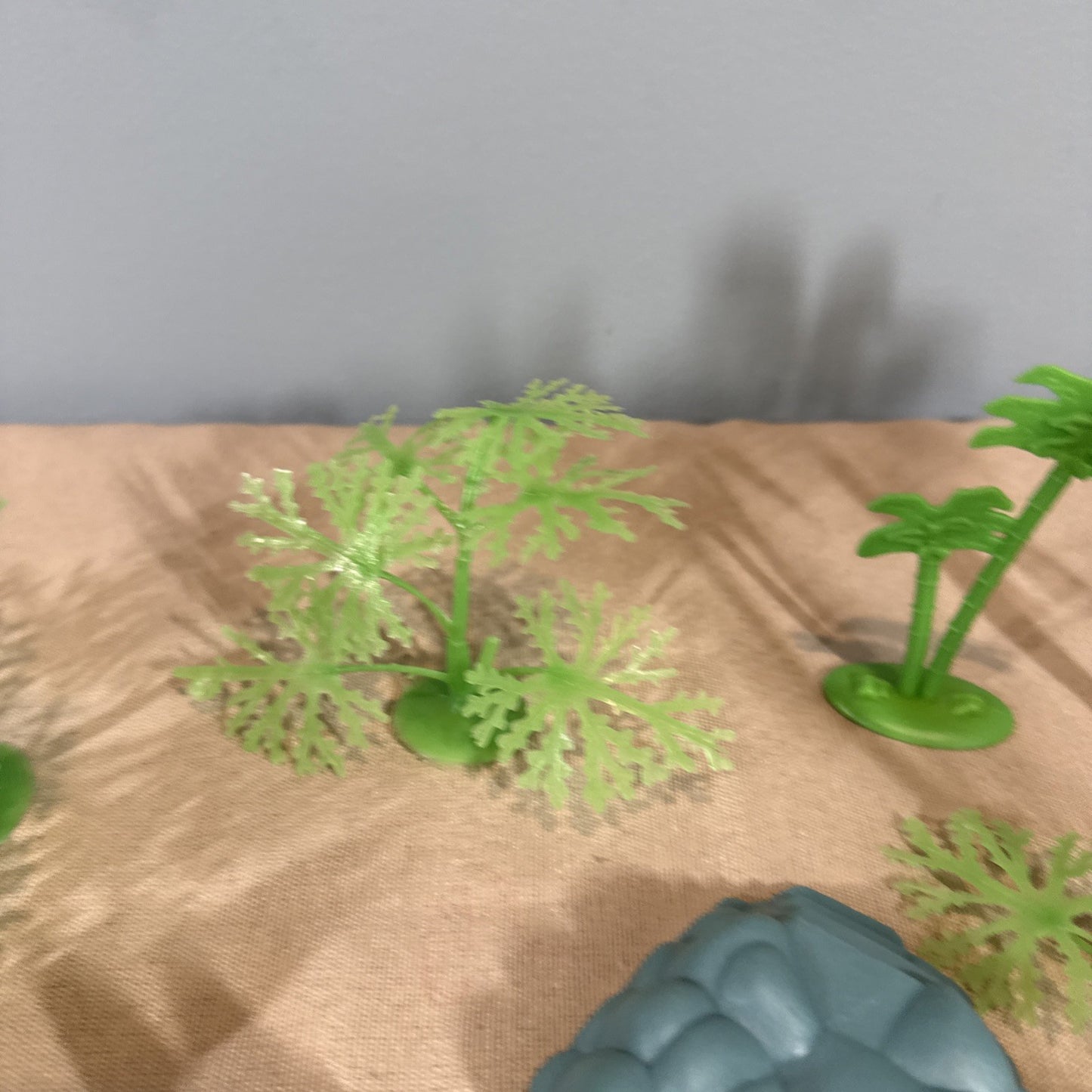 Toy Scenery Pieces Water Animal Lot Diorama Trees Rocks Mixed Accessories