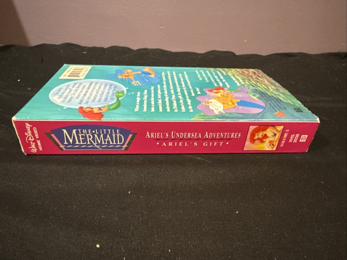 Disney Little Mermaid Ariel VHS Gift Tape Undersea Adventures