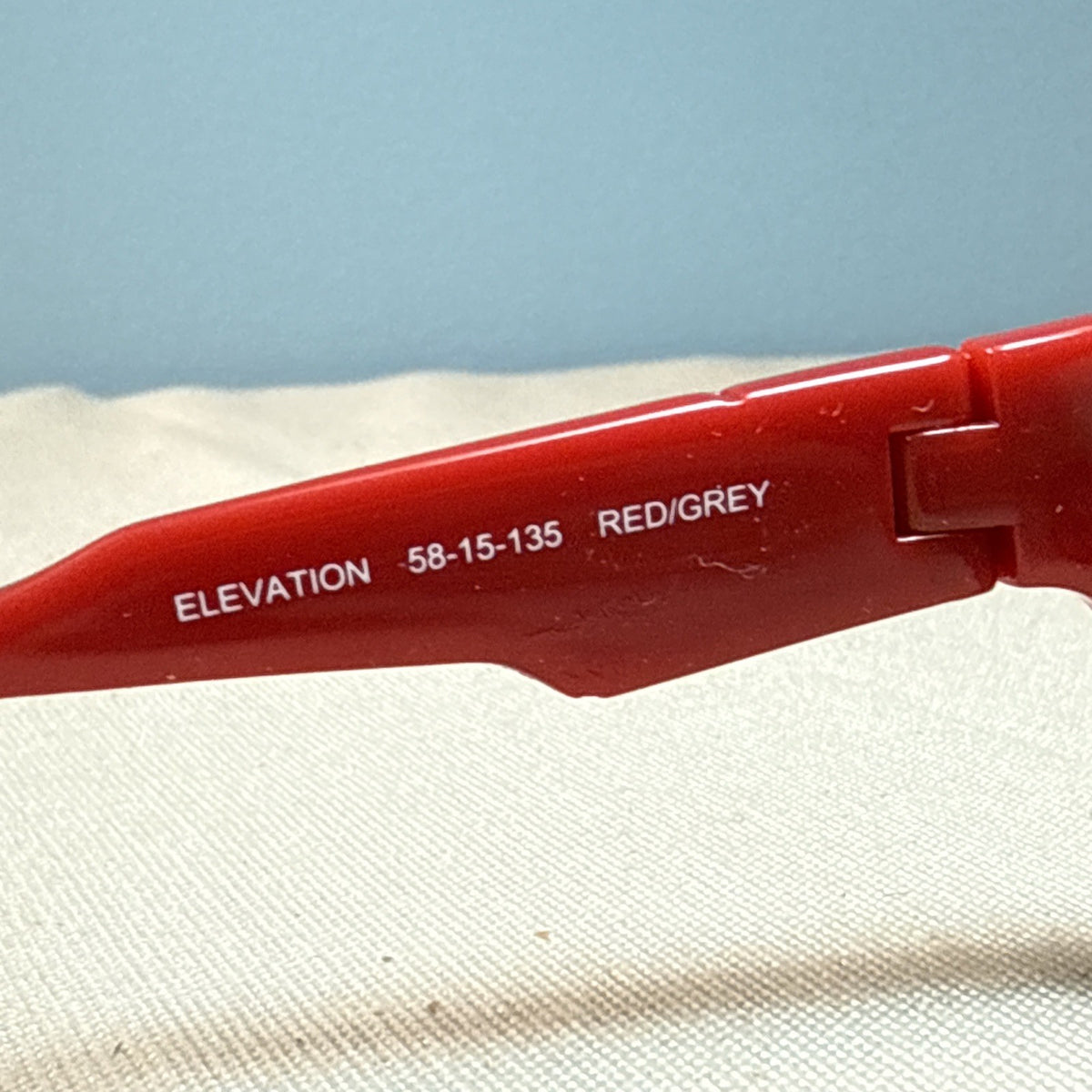 DENALI Elevation Sunglasses Red Gray Eyewear 58/15/135 Case New Sport Wrap Frame