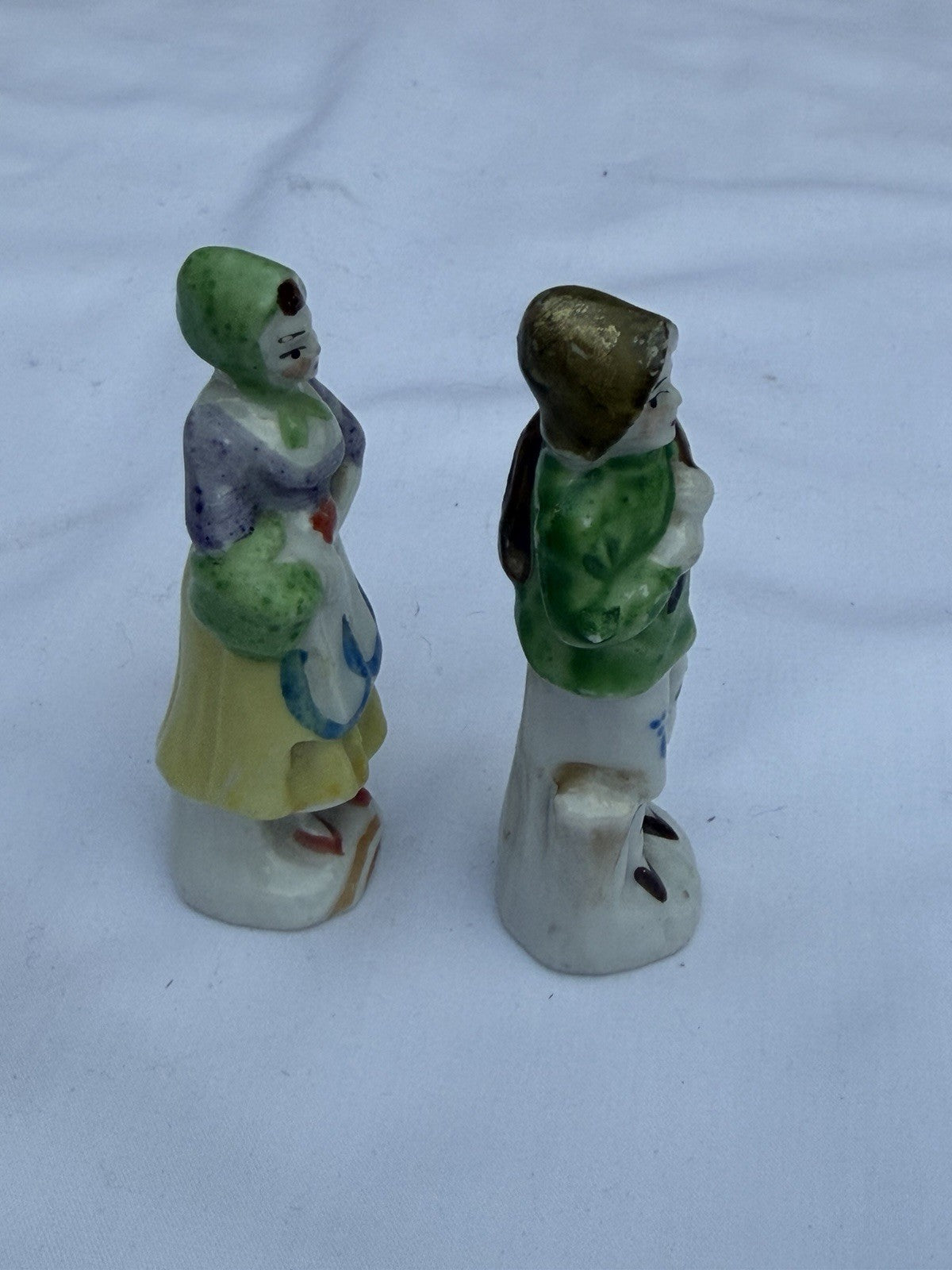 Made in Occupied Japan Ceramic Peasant Boy Girl Figurine Pair Vintage