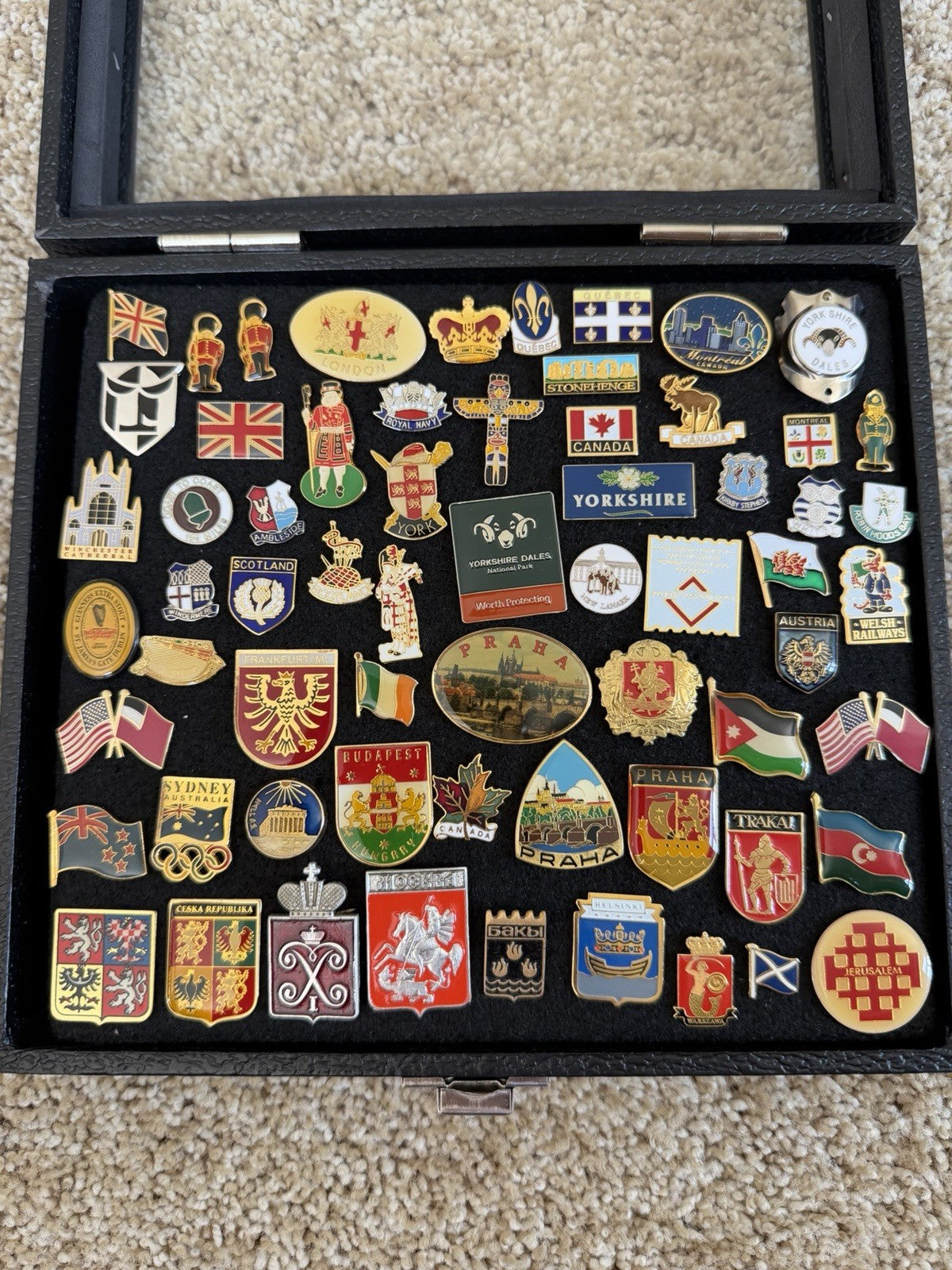 Hobbymaster Black Pin Collector Display Case with Large Travel Pin Collection