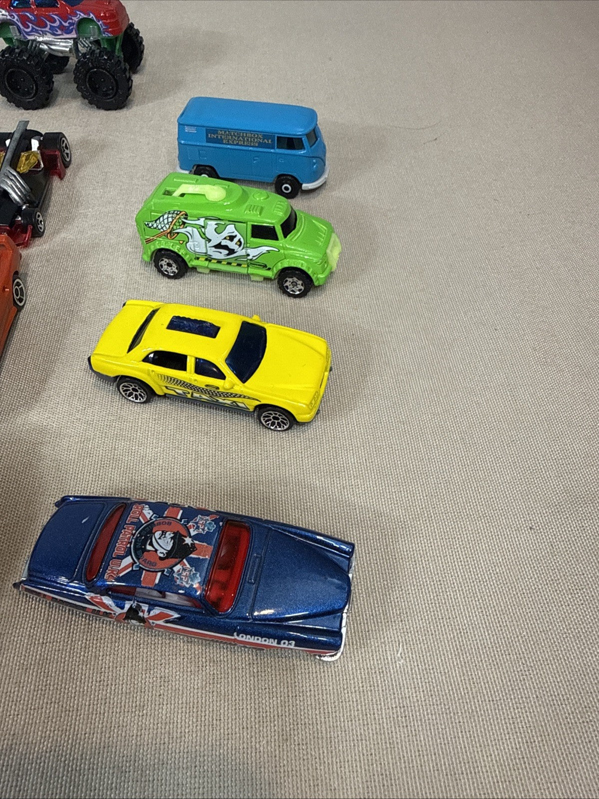 Vintage 1998 Hot Wheels 48 Car Blue Collector Case with 43 Diecast Cars 2000s