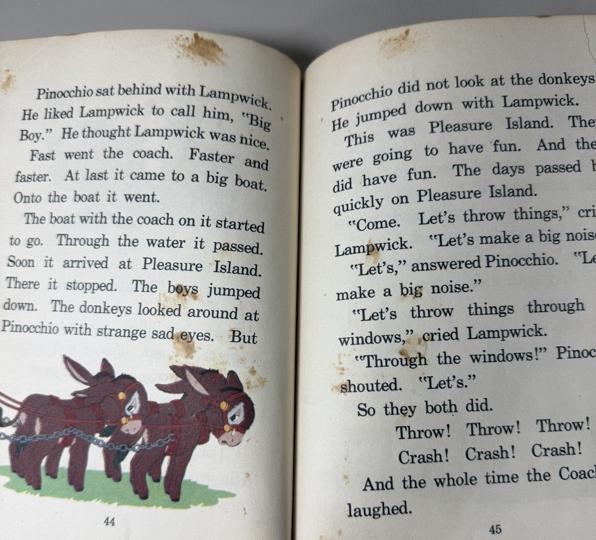 Vintage Walt Disney Pinocchio Book 1939 DC Heath Illustrated Hardcover