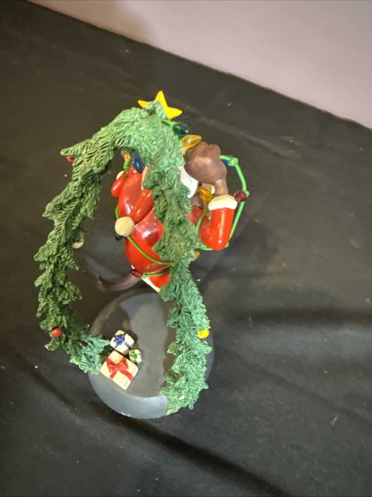 Goebel TAZ Figurine Fright Before Christmas WB Looney Tunes With Stand